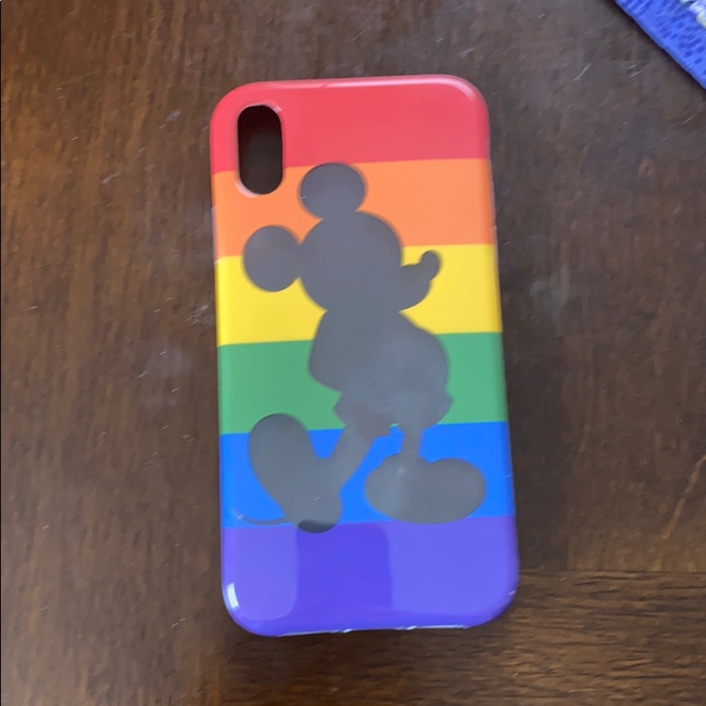 iPhone XR Disney Mickey case